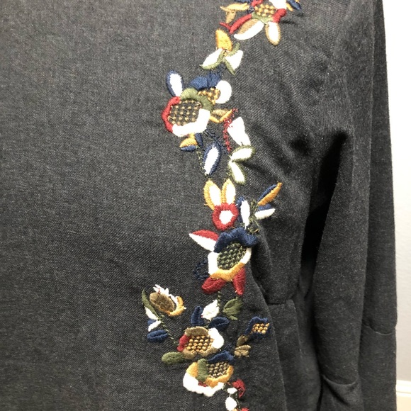 Philosophy Republic Embroidered Top - Picture 12 of 14